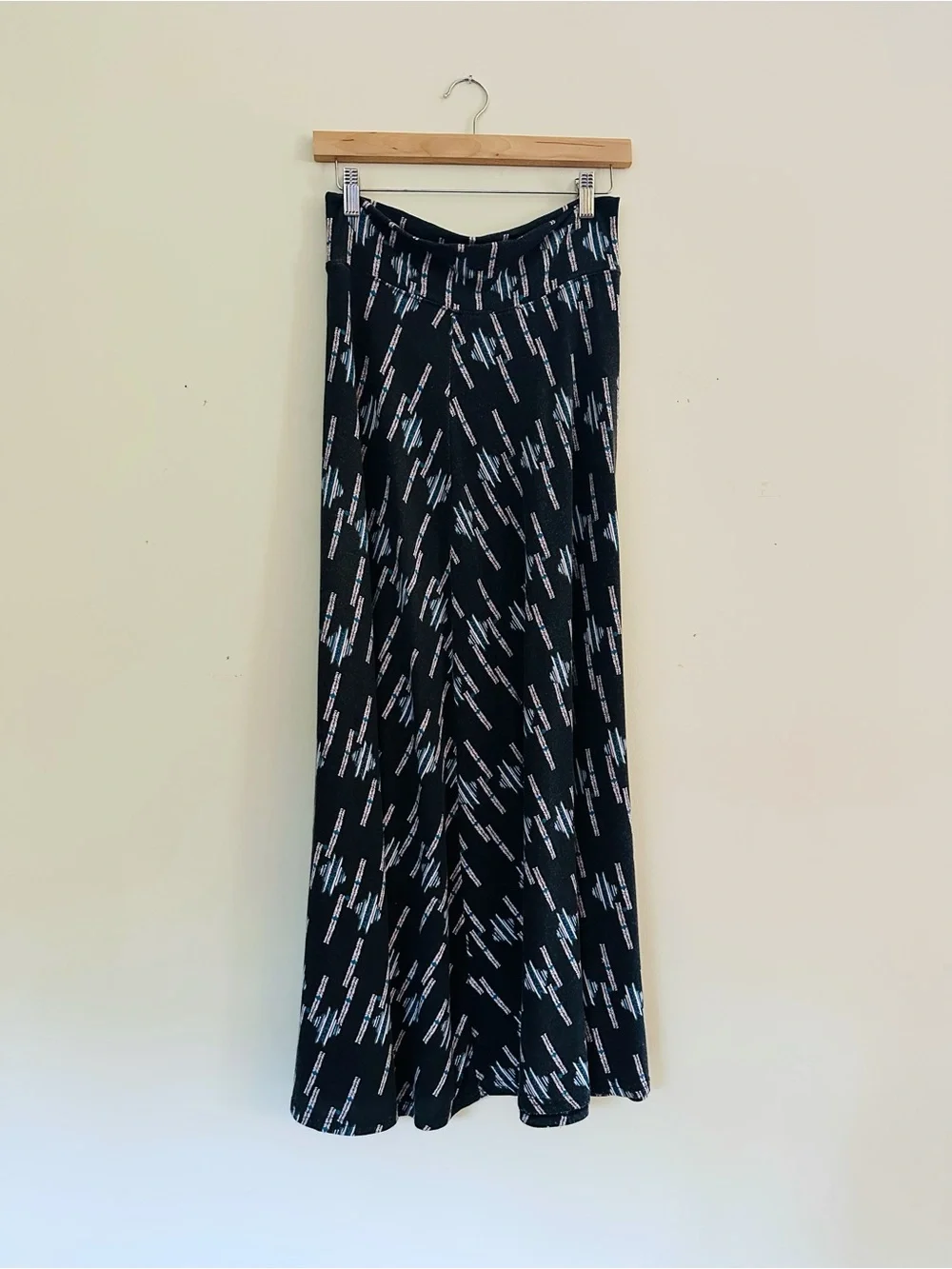 Black Patterned A-Line Maxi Skirt / Stretchy fabric /Size S